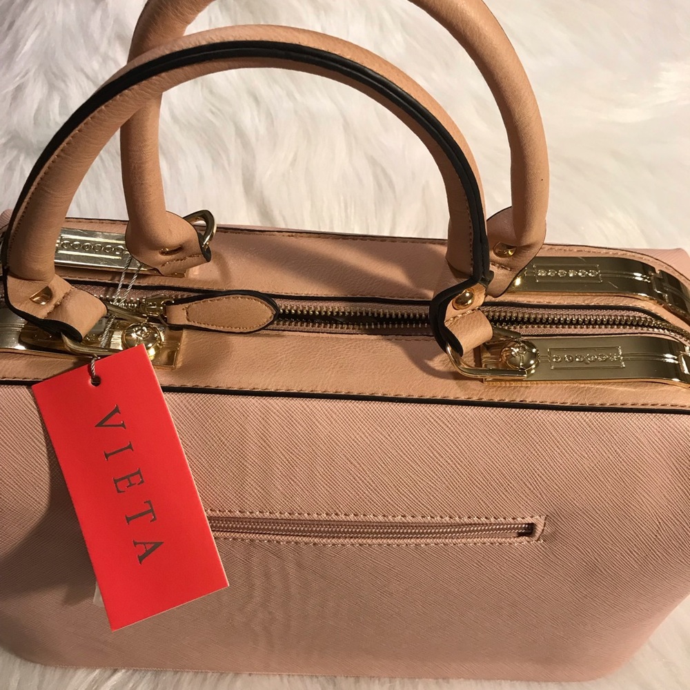 “😁😁NEW Blush Tote❤️❤️